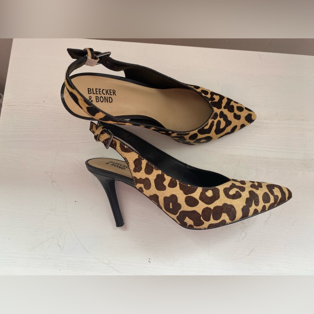 BLEECKER & BOND Bethany Pump;
leopard print sling back heel size 7